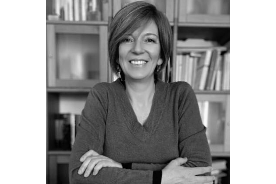 Foto ritratto di Monica Agnesone